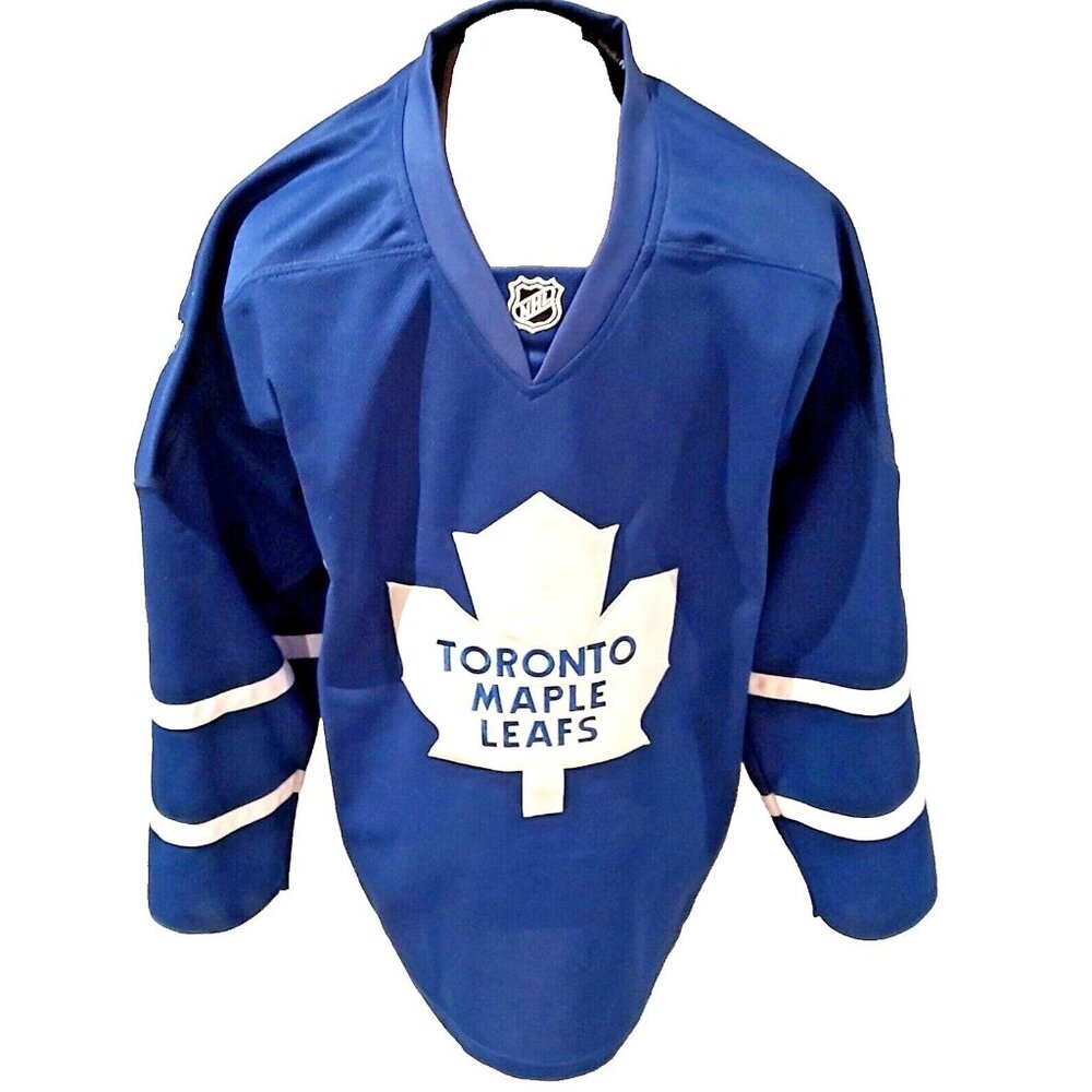 Toronto Maple Leafs Authentic NHL Jersey Reebok 6100 Size 48 Fight Strap Canada